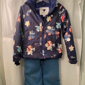 Youth ski clothing